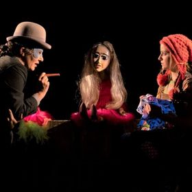 Bild: Momo - Velvets Theater