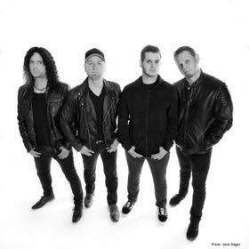 Bild: Monsters of Cover