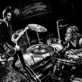 Bild: Powder for Pigeons