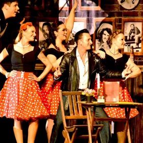 Bild: ErdbeerBrause - Die Wirtschaftswunderrevue