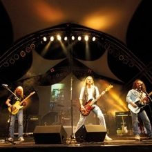 Bild: QUO - Die Status Quo Revival Band