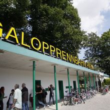 Bild: Galopprennbahn München-Riem