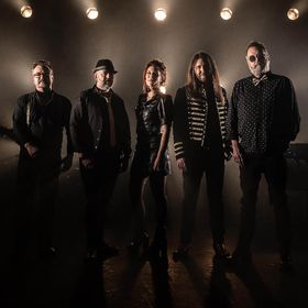 Bild: Jessie Lee & The Alchemists