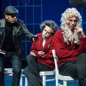 Bild: Die Physiker - Theater an der Ruhr