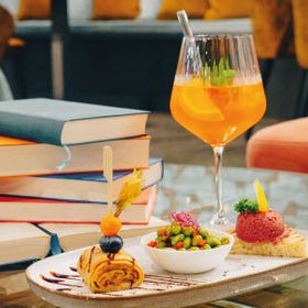 Bild: Häppchenweise Bücher genießen