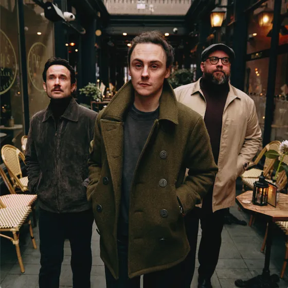 Bild: Cardinal Black