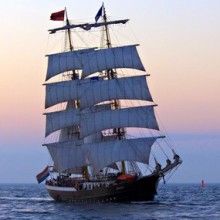 Bild: Segel setzen mit der Brigg MERCEDES Hanse Sail Rostock