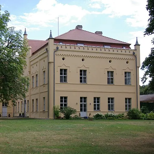Bild: Schloss Nennhausen