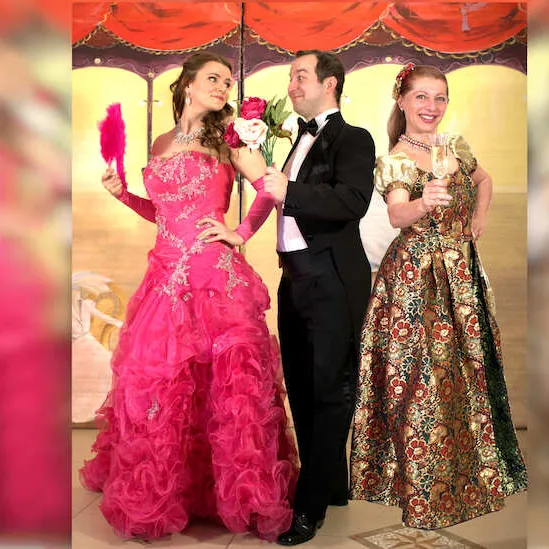 Bild: Operetten Revue - Primavera-Ensemble