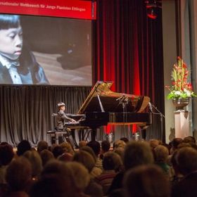 Bild: Internationaler Klavierwettbewerb - Ettlingen