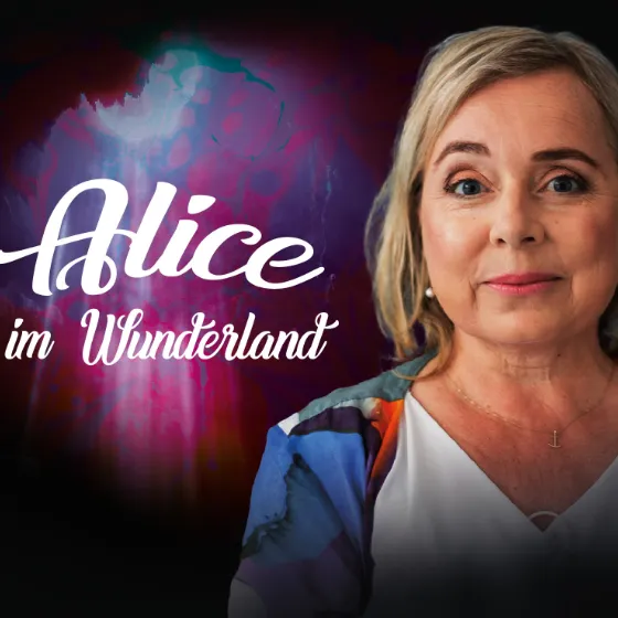 Bild: Alice im Wunderland - Christine Urspruch &  Stefan Weinzierl