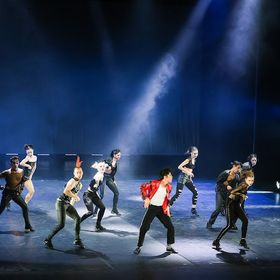 Bild: Moonwalk - The King of Pop - Europaballett St. Pölten