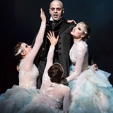 Bild: Dracula - Musikalische Komödie Leipzig
