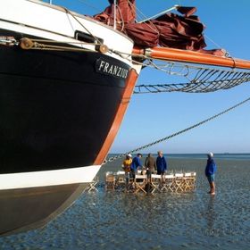 Bild: Tagestörn mit der Franzius - Cuxhaven nach Bremerhaven