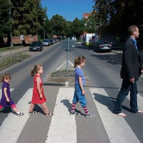 Bild: Erstgeborene, Mittelkind und Nesthäkchen - Simon Benne