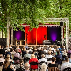 Bild: Sommer Open Air am Le Frog - Theater Grüne Zitadelle
