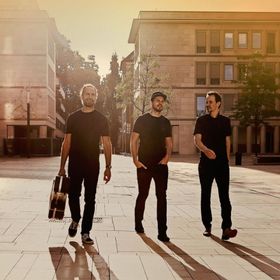 Bild: Eddi plus Sari