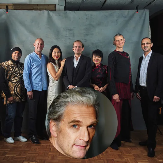 Bild: Walter Sittler und das Orchester der Kulturen - Das andere Neujahrskonzert