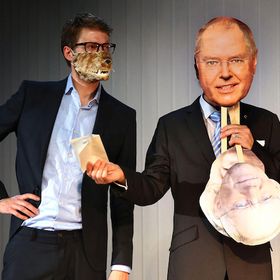 Bild: Cum-Ex Papers - umbreit Entertainment