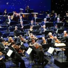 Bild: Weihnachtliches Adventskonzert im Stadttheater Bremerhaven
