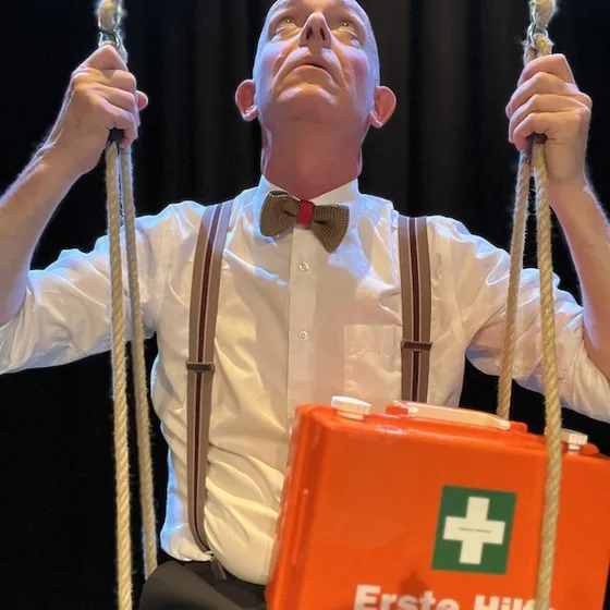 Bild: Der Junge im Kirschbaum - Die 2te Heimat