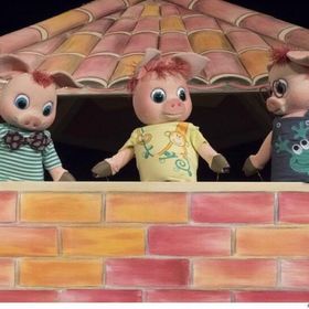 Bild: Die drei Schweinchen - Theater Krefeld Mönchengladbach
