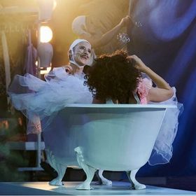 Bild: Stolz und Vorurteil (oder so) - Hans Otto Theater