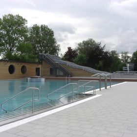 Bild: Freibad Burgau