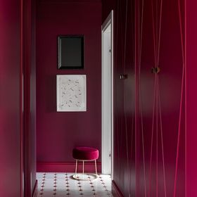 Bild: Die Tür nebenan - Kammerspiele Wiesbaden