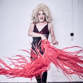 Bild: Showgirls - Travestieshow