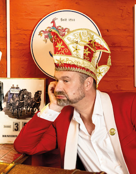 Bild: "Der Sitzungspräsident - Volker Weininger" - Filmriss