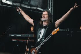 Bild: Ray Wilson & Band - Genesis Classics