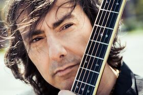 Bild: Pippo Pollina & Palermo Acoustic Quintet - In Concerto