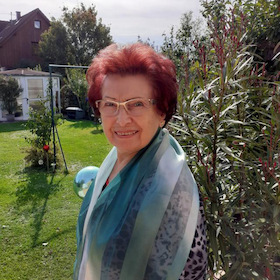 Bild: Maria Weiss liest Peter Rossegger