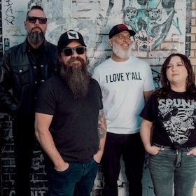 Bild: HIGH DESERT QUEEN - Tour 2026 - Support: WOLF PRAYER