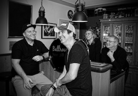 Bild: New Chapter - Our Most Private Playlist - Live im Theatrium