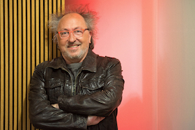 Bild: Urban Priol - "Im Fluss. Täglich quellfrisch, immer aktuell!"