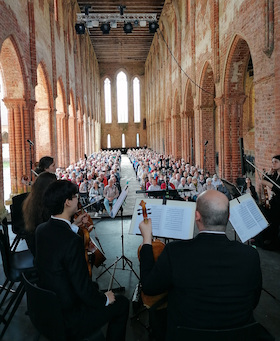 Bild: Familie Mozart trifft Familie Strauß