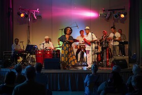 Bild: Son Seis & Mirta