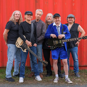 Bild: AB/CD - "Bon Scott meets Brian Johnson"