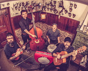 Bild: Django 3000 - UNPLUGGED - Echte Djangos brauchen keinen Strom!