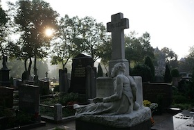 Bild: Schätze der Friedhofskultur
