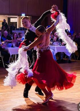 Bild: 25. Vita Classica Jubiläumsball - 115 Jahre Mineral-Thermalwasser