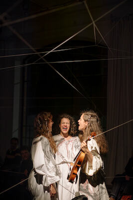 Bild: Arachne – Synesthetic Project