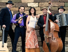 Bild: Foaie Verde | Virtuose Reise durch die Balkanmusik