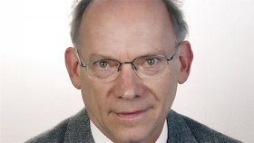 Bild: Gedenkkonzert für Prof. Dr. Tibor Szász - Zum Gedenken an Tibor Szász spielen ehemalige Kollegen Klavier- und Kammermusikwerke