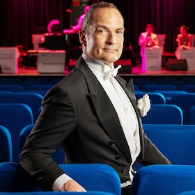 Bild: In der Bar zum Krokodil - Solo-Konzert-Programm von Denis Wittberg