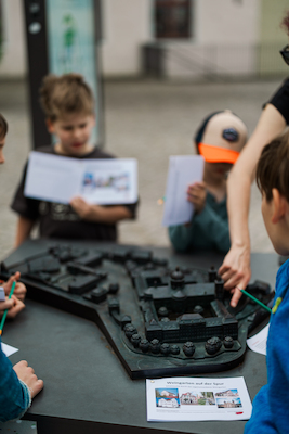 Bild: Kinderführung durch die Basilika: Suchen - Finden - Staunen