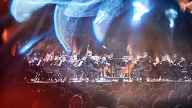 Bild: ensemble reflektor – DER DÄMON – Musik & Tanz - Junge Stimmen, große Fragen: Musik und Tanz im Spannungsfeld von Vergangenheit und Gegenwart.