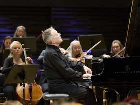 Bild: Münchener Kammerorchester & Alexander Lonquich, Klavier